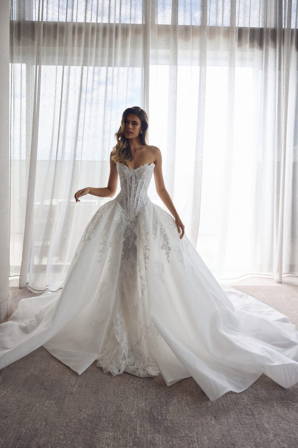 Elinor - Pallas Couture